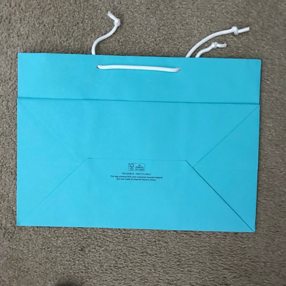 Tiffany & Co Med paper bags - Picture 2 of 2